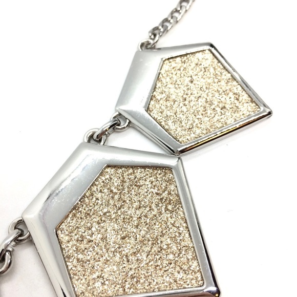 3/$30 EXPRESS GEOMETRIC STATEMENT NECKLACE BIB GOLD SPARKLES SILVER TONE - Picture 11 of 12